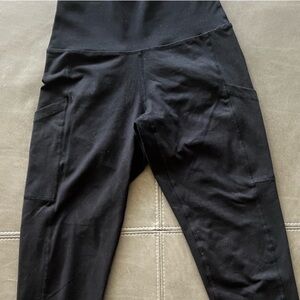 AERIE Offline Black High-Rise Leggings with Pocket Panel